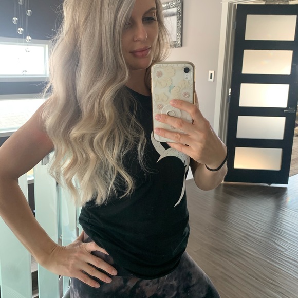 Meet your Posher, Amy - Picture 2 of 2